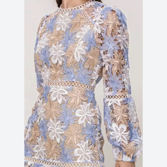 Just Me Miriam Full-Sleeve 3D Lace Floral Dress Size Small - Picture 2 of 13